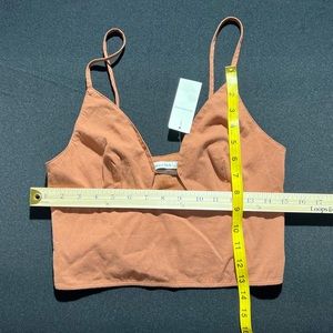 Cute going out terracota color crop top. Perfect for fall!